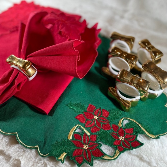 Linen Holiday Table Setting Fine Bone China - Picture 2 of 5